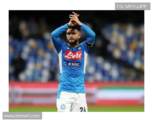 不传球的足球明星背后的故事与他独特的比赛风格分析